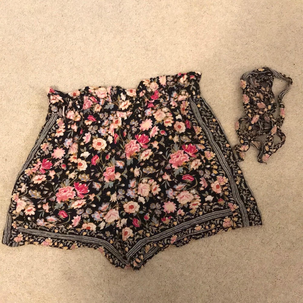 Floral American Eagle Shorts